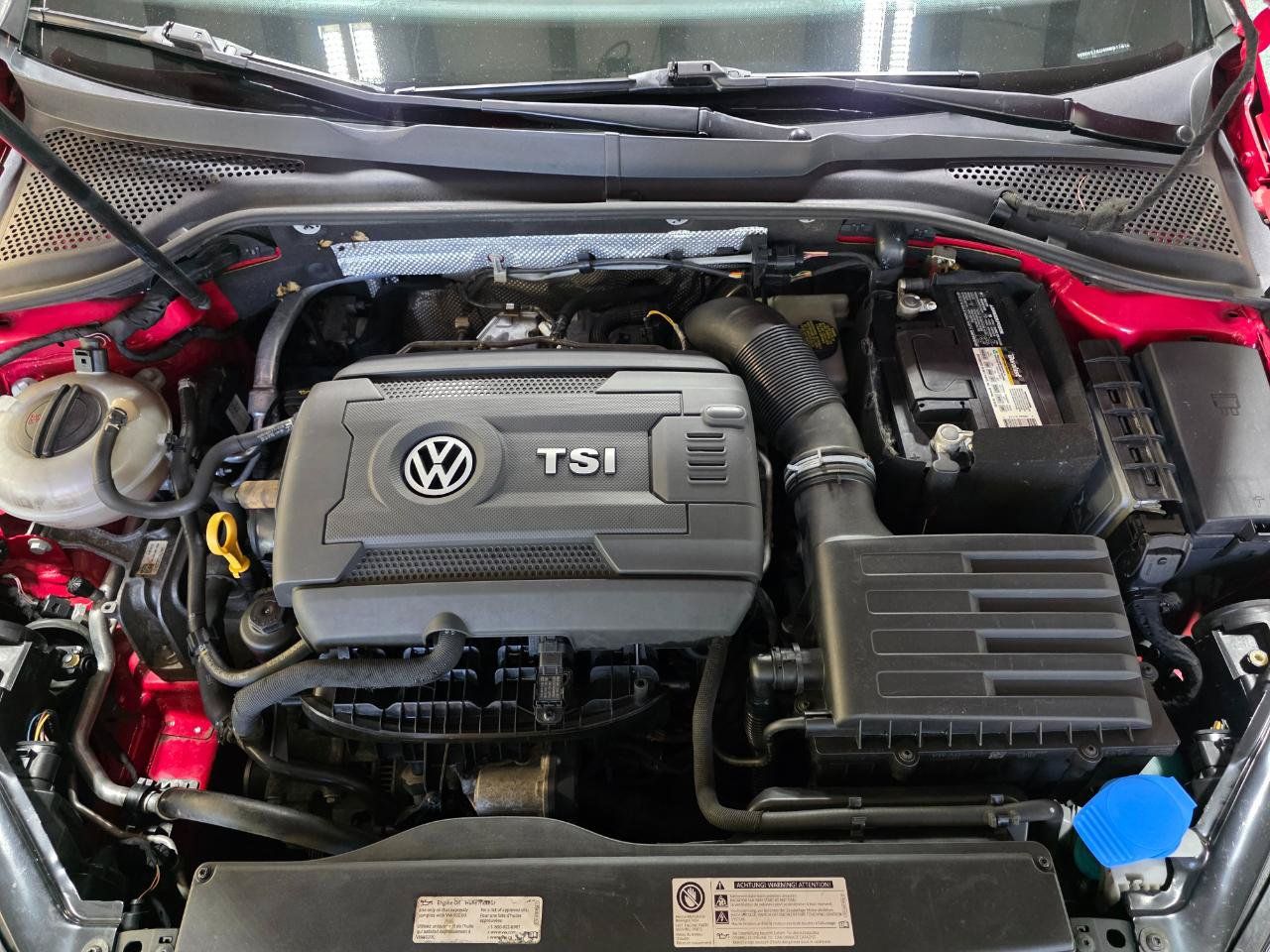 Used 2017 Volkswagen Golf Alltrack SE AWD/4WD image 35