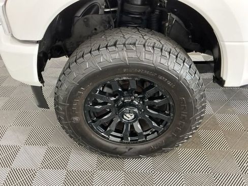 Used 2022 Ford F350 Platinum AWD/4WD image 35