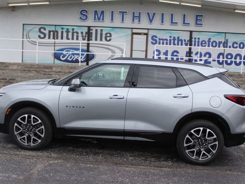 Used 2025 Chevrolet Blazer RS AWD/4WD image 5