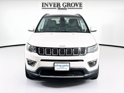 Used 2018 Jeep Compass Limited w/ Navigation Group AWD/4WD image 2