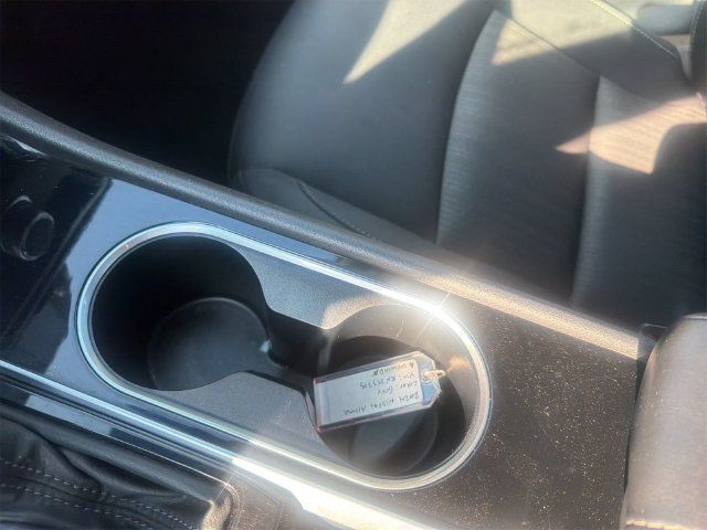 Used 2024 Nissan Altima 2.5 SV FWD image 15