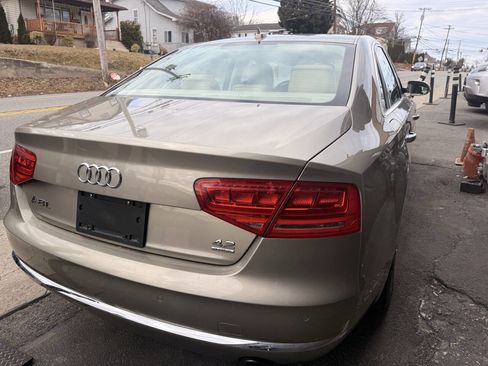 Used 2011 Audi A8 L 4.2 w/ Rear Seat Comfort Pkg image 5