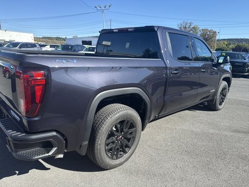 New 2026 GMC Sierra 1500 Elevation image 3