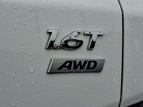 Used 2023 Hyundai Kona Limited w/ Cargo Package AWD/4WD image 29