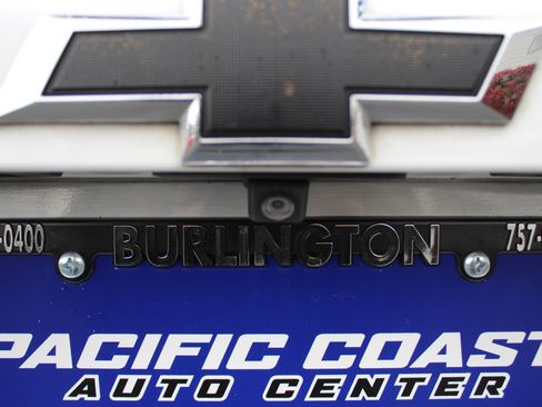 Used 2018 Chevrolet Tahoe LT AWD/4WD image 17