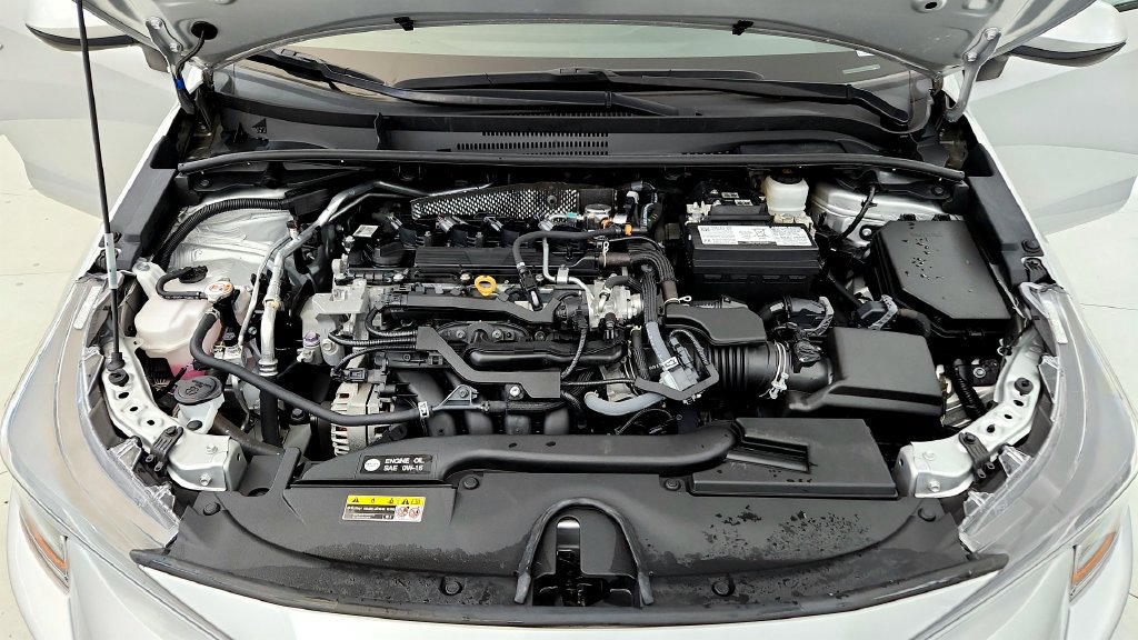 Used 2023 Toyota Corolla LE FWD image 15