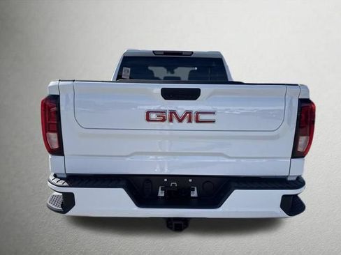 Used 2024 GMC Sierra 1500 Elevation AWD/4WD image 4