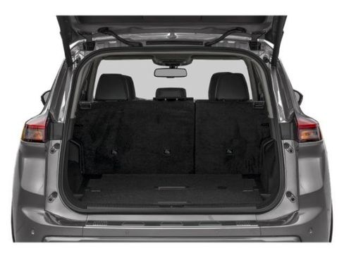 Used 2025 Nissan Rogue SL w/ SL Premium Package image 14