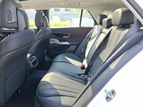 New 2025 Mercedes-Benz E 450 4MATIC All-Terrain Wagon image 6