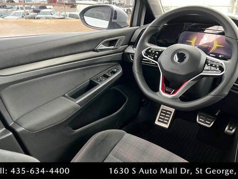 Used 2022 Volkswagen GTI SE image 11