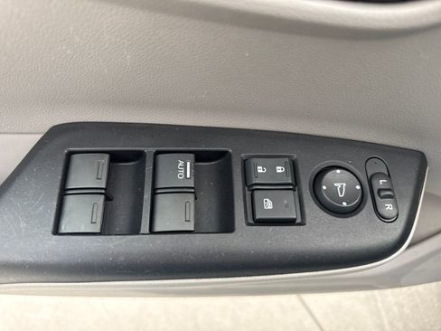 Used 2015 Honda Civic LX image 26