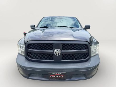 Used 2019 RAM 1500 Tradesman RWD image 3