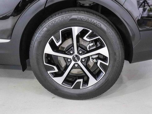 Used 2024 Kia Sportage EX FWD image 10