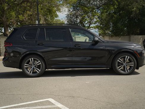 New 2027 BMW X7 xDrive40i w/ Executive Package AWD/4WD image 6