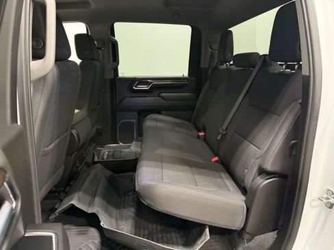 Used 2024 Chevrolet Silverado 2500 LT image 32