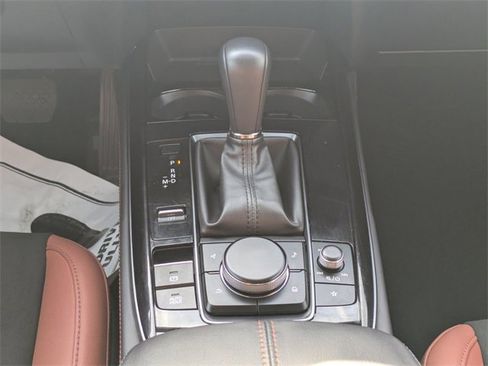 Certified 2025 MAZDA CX-30 Carbon image 16