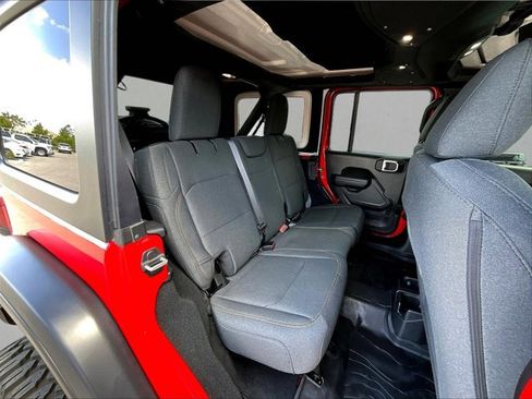 Used 2024 Jeep Wrangler Willys image 26