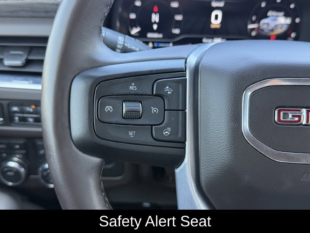 Used 2023 GMC Yukon SLT w/ SLT Luxury Package AWD/4WD image 14