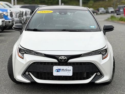 Used 2022 Toyota Corolla XSE FWD image 2