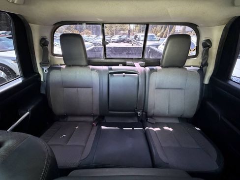 Used 2017 Nissan Titan S RWD image 24