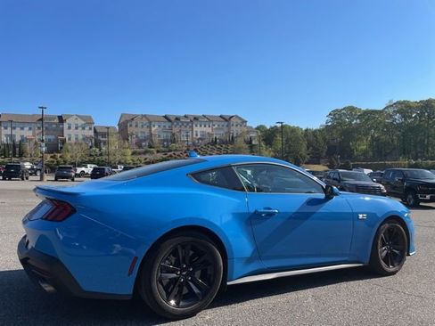 Used 2025 Ford Mustang GT image 4
