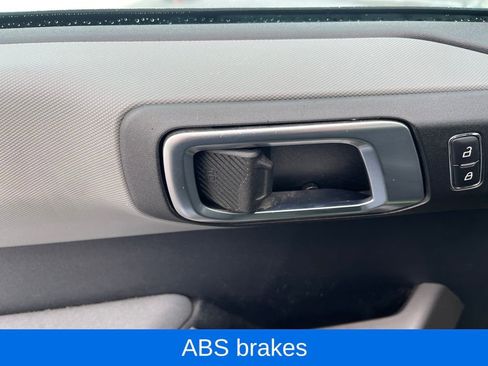 Used 2023 Ford Bronco Black Diamond image 17