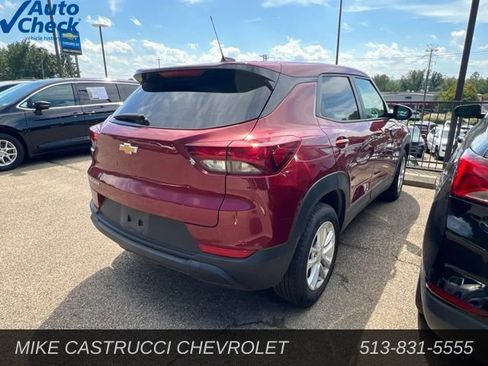 Used 2024 Chevrolet TrailBlazer LS w/ LS Convenience Package FWD image 3