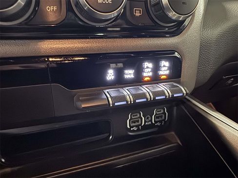 Used 2022 RAM 1500 Big Horn image 28