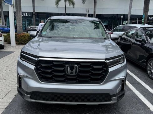 Used 2023 Honda Pilot EX-L image 2