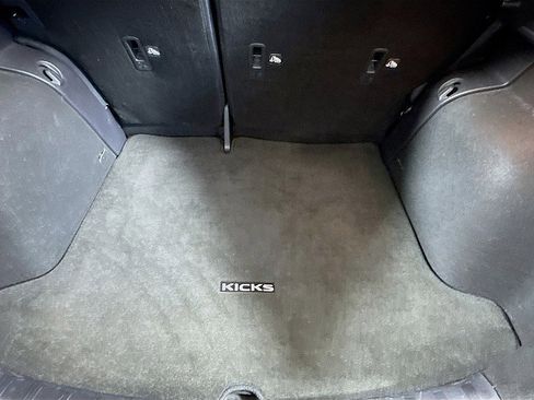 Used 2024 Nissan Kicks SV image 23