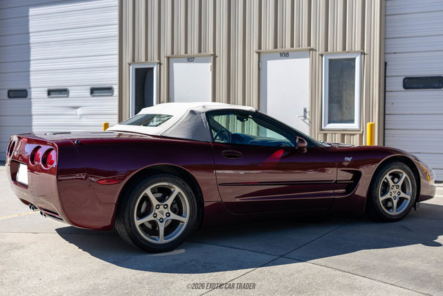 Used 2003 Chevrolet Corvette Convertible w/ Preferred Equipment Group1 RWD image 16