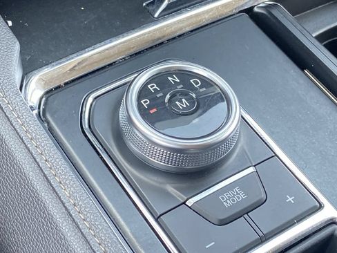 Used 2022 Ford Expedition XLT RWD image 12