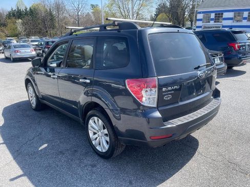 Used 2012 Subaru Forester 2.5X Premium image 8