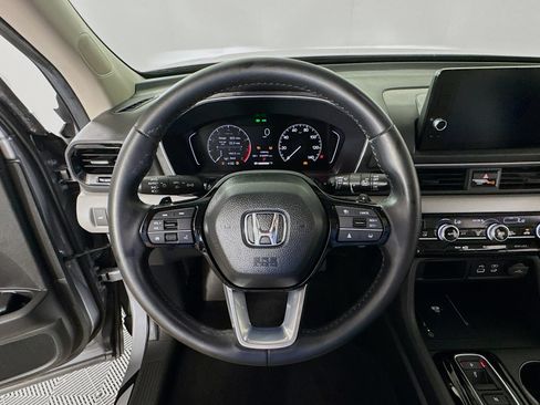 Certified 2025 Honda Pilot EX-L image 13