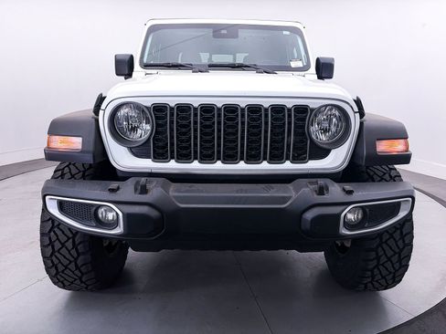Used 2025 Jeep Gladiator Sport AWD/4WD image 20