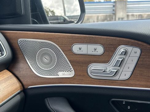 Used 2024 Mercedes-Benz GLS 450 4MATIC w/ AMG Line Exterior image 57