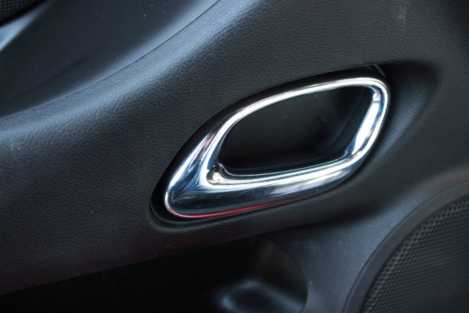 Used 2011 Chevrolet Camaro LT RWD image 21