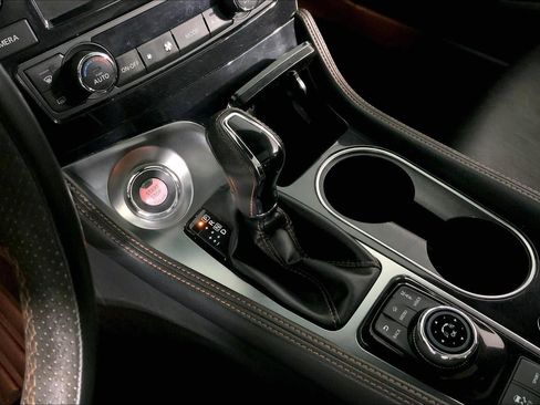 Used 2023 Nissan Maxima SR image 17