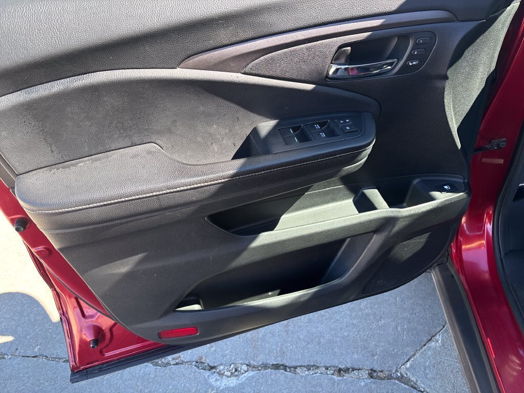 Certified 2022 Honda Ridgeline RTL image 12