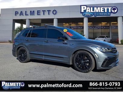 Used 2022 Volkswagen Tiguan SE R-Line