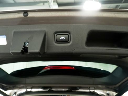 Used 2019 Hyundai Santa Fe AWD image 7