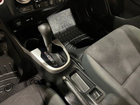 Used 2016 Honda Fit EX image 19