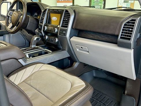 Used 2019 Ford F150 Limited image 16