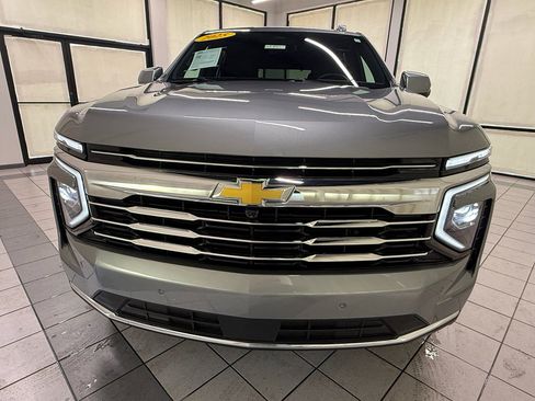 Certified 2025 Chevrolet Tahoe LT image 11