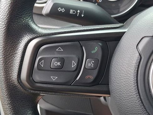 Used 2022 Jeep Wrangler Unlimited Sport AWD/4WD image 22