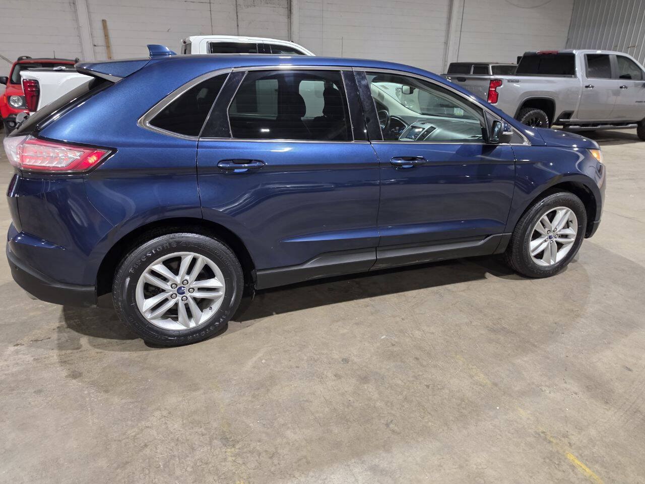 Used 2017 Ford Edge SEL w/ Equipment Group 201A AWD/4WD image 12
