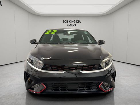 Used 2022 Kia Forte GT-Line w/ GT-Line Premium Package FWD image 8