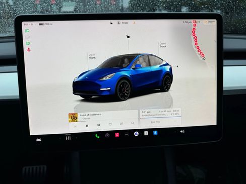 Used 2022 Tesla Model Y Performance image 35