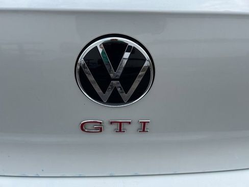 Certified 2024 Volkswagen GTI SE w/ SE Leather Seats Package image 40