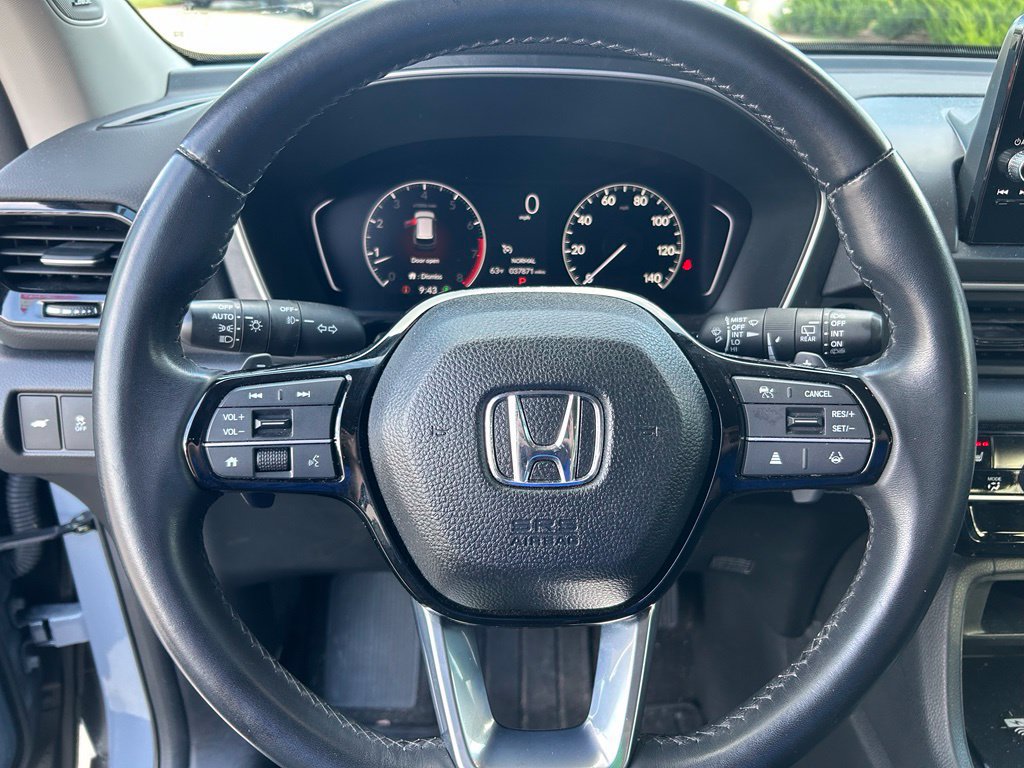 Used 2023 Honda Pilot Touring image 22
